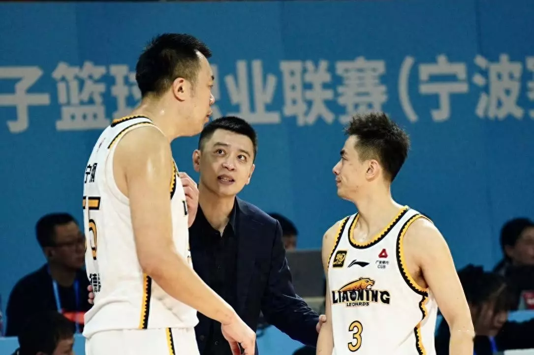 包含风云突变上海海港窗口期止住颓势，CBA季后赛版图或变，目标明确，轮换策略成焦点的词条-凯时娱乐平台