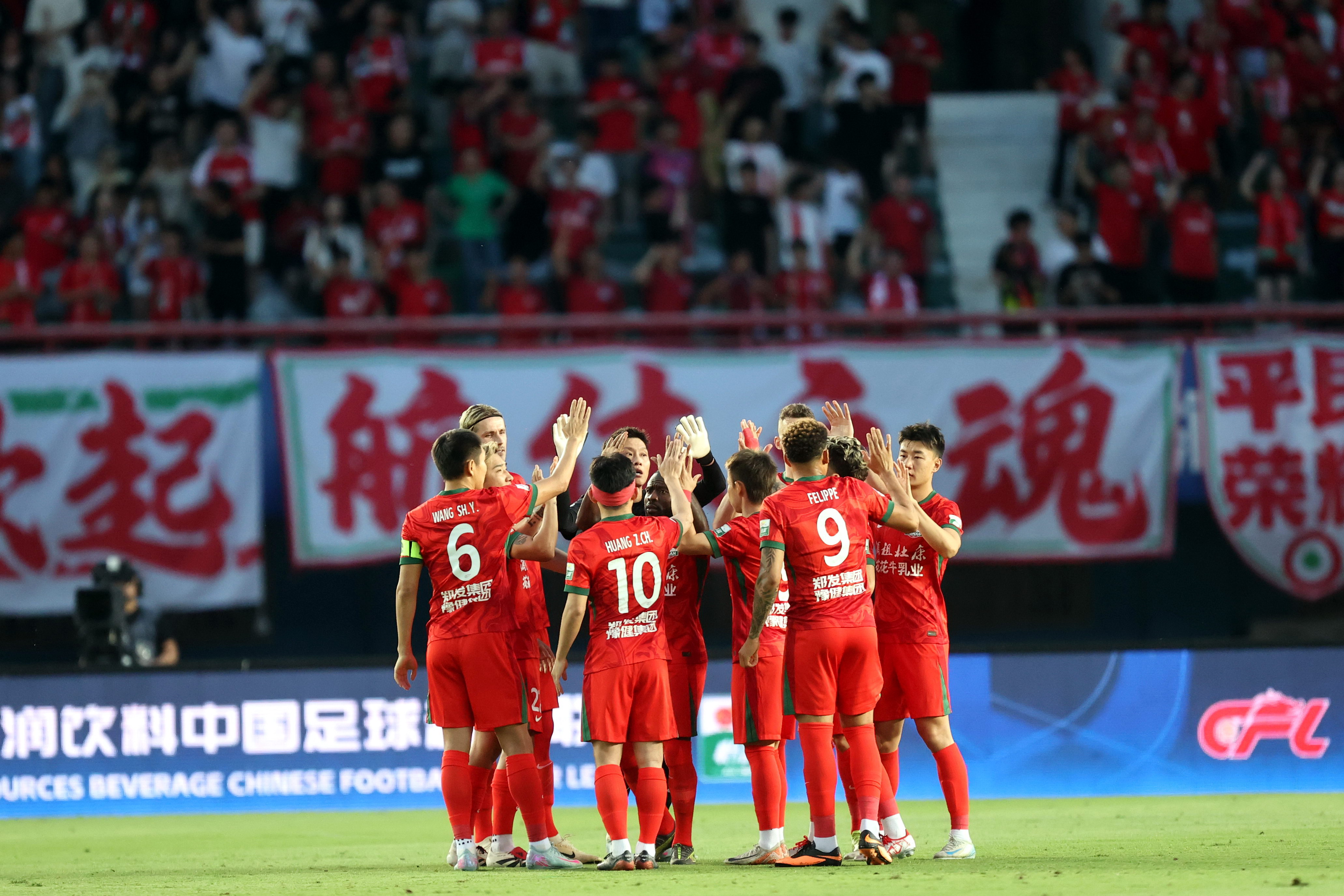 关于清晨中超焦点战；浙江队豪取连胜；信心回归；训练强度明显提升的信息-凯时平台