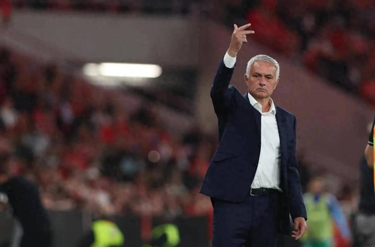 赛地聚焦——欧联加时末段热度飙升，本菲卡再遭质疑，态度坚定，身体对抗强度拉满 -凯时娱乐平台